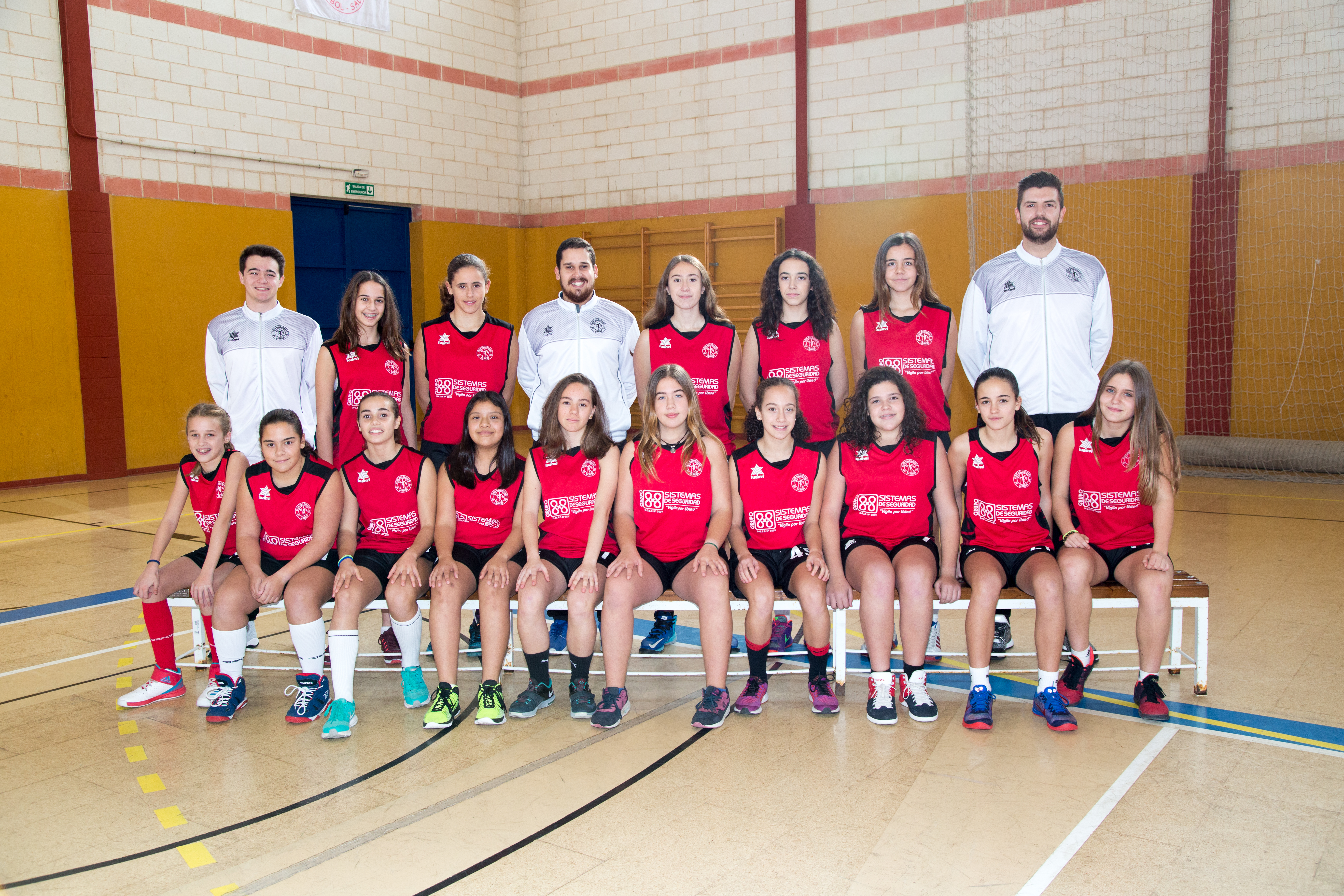 8 INFANTIL FEMENINO